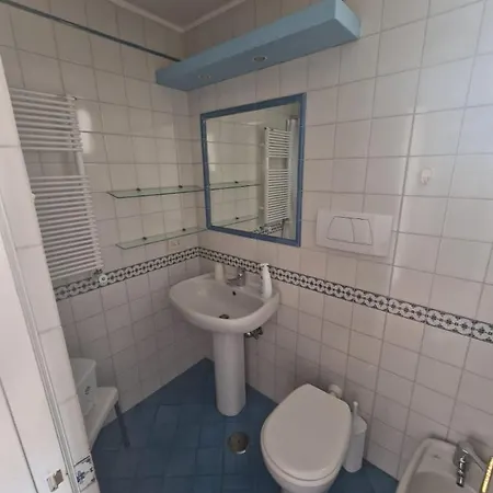 Casa Le Anfore * أناكابْري